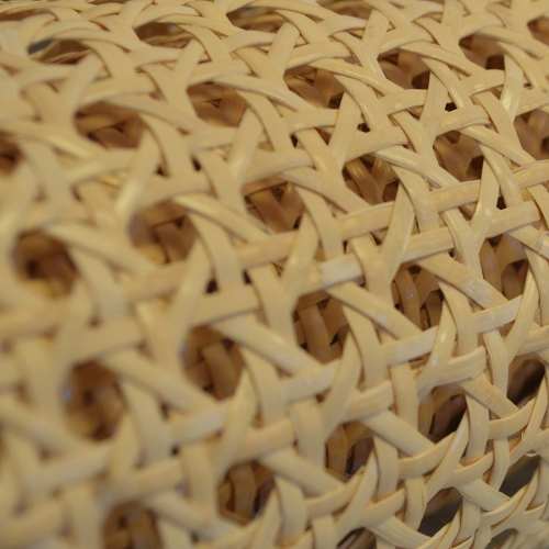 Esterilla de Ratán en el Diseño de Muebles de Lujo - NUMI