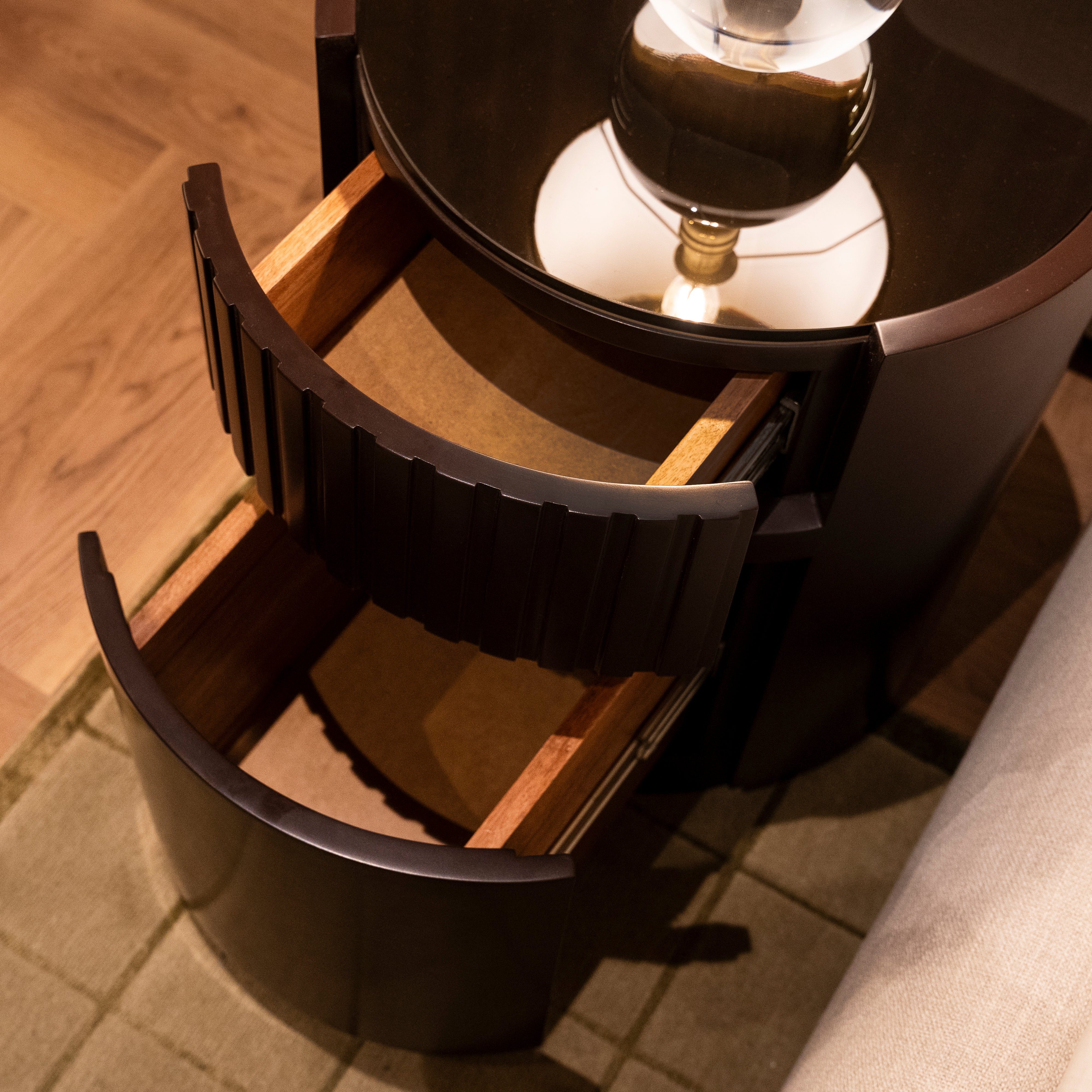 Mesa de Noche Malva