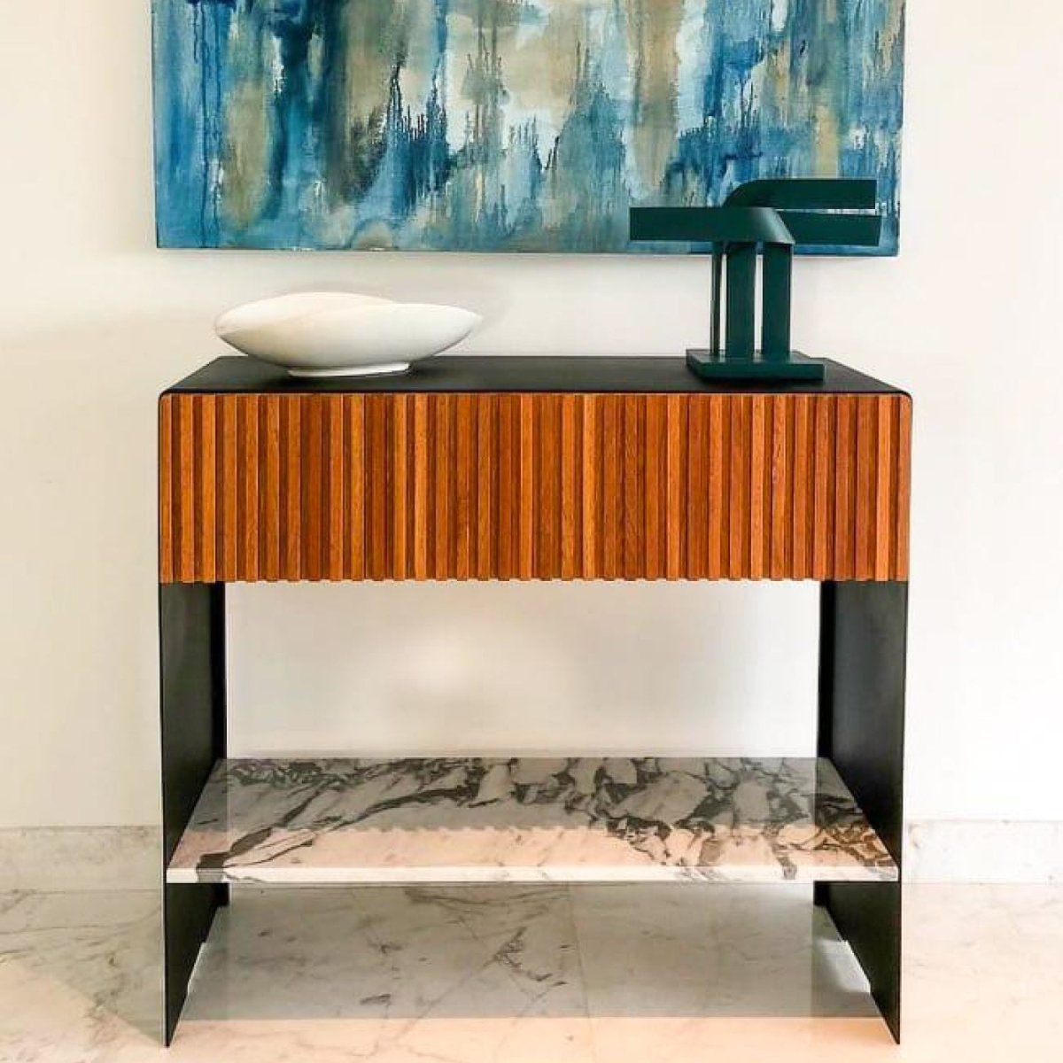 Consola Creta de madera NUMI, diseño industrial moderno y elegante