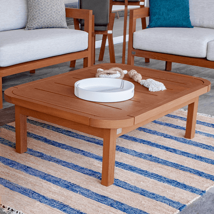 Mesa de Centro Vera de madera NUMI, diseño moderno para tu terraza